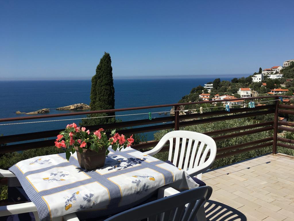 Paradiso Apartments - Liman1 ウルツィニ エクステリア 写真